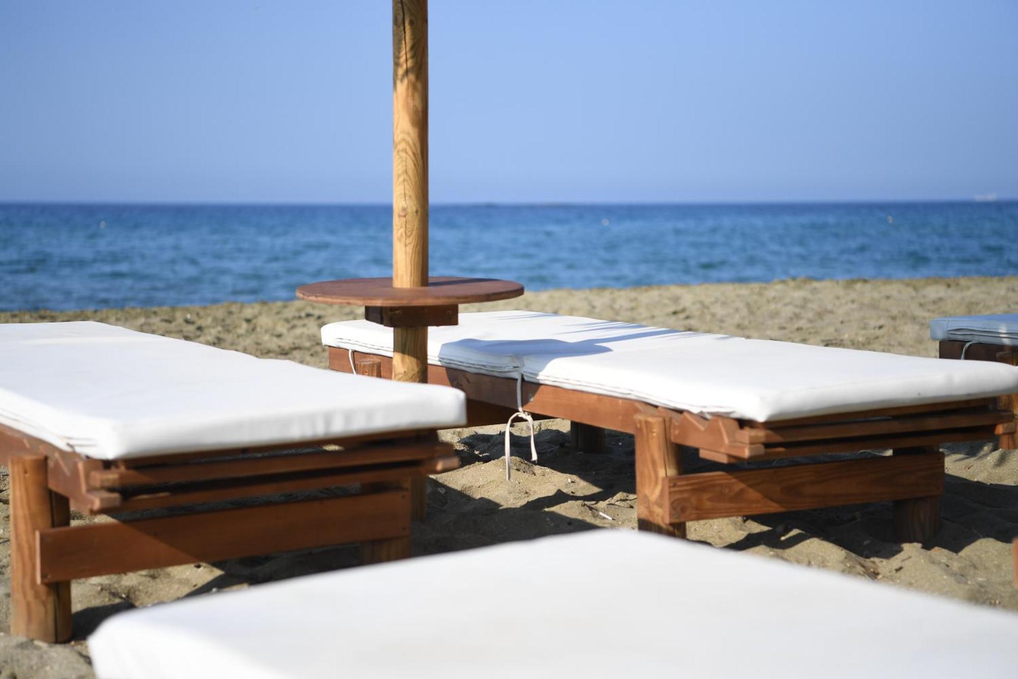 Nostos Beachfront Apartments&Studios Agios Ioannis  Exterior foto